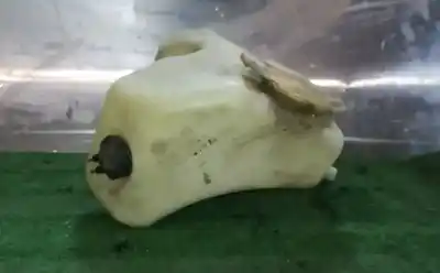 Second-hand car spare part windscreen washer bottle for bmw 3 descapotable (e36) 320 i oem iam references 