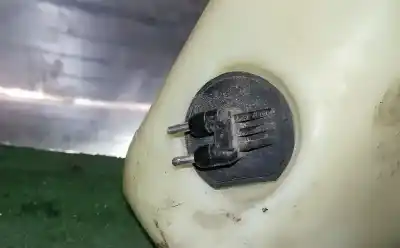 Second-hand car spare part windscreen washer bottle for bmw 3 descapotable (e36) 320 i oem iam references   