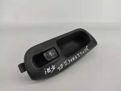 Pièce détachée automobile d'occasion commande de lève vitre avant droit pour renault scénic i veículo multiuso (ja0/1_, fa0_) 1.9d références oem iam 7700431172  