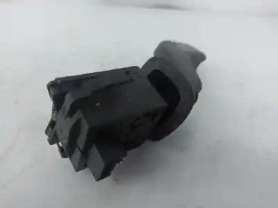Second-hand car spare part indicator switch for opel corsa c (x01) 1.2 (f08 f68) oem iam references 09185413  