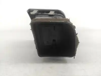 Автозапчасти б/у аэрационная решетка за skoda fabia i break (6y5) 1.4 tdi gasóleo 2007 5p ссылки oem iam 5j0819702  