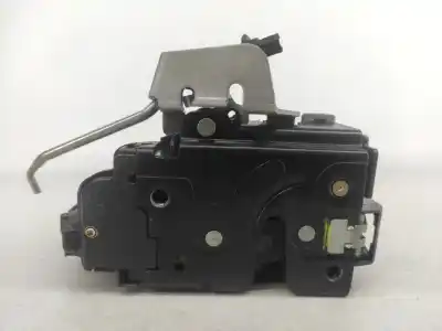 Second-hand car spare part rear right door lock for audi a4 b6 avant (8e5) 2.5 tdi oem iam references 7pinos Second-hand car spare part rear right door lock for audi a4 b6 avant (8e5) 2.5 tdi oem iam references 7pinos