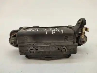Pezzo di ricambio per auto di seconda mano maniglia esterna posteriore destra per audi a4 b5 (8d2) 1.9 tdi riferimenti oem iam 4a0839206  