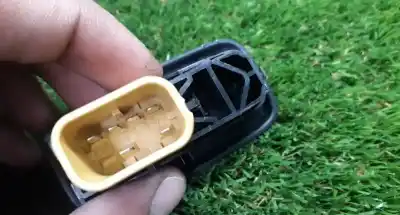 Second-hand car spare part right front power window switch for ford fiesta vi (cb1, ccn) 1.6 tdci oem iam references   