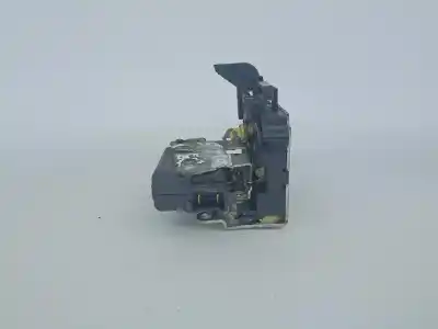 Second-hand car spare part left front door lock for dacia duster (hs_) 1.5 dci oem iam references   