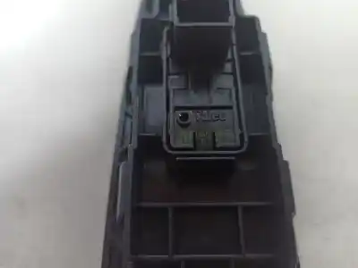 Second-hand car spare part right front power window switch for citroen c4 i (lc_) 1.6 hdi oem iam references 9651466677  