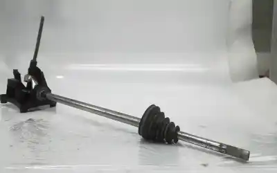Pezzo di ricambio per auto di seconda mano leva del cambio per opel corsa c (x01) 1.2/1.0 gasolina riferimenti oem iam 009021210  
