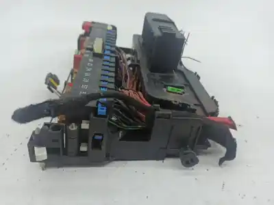 Second-hand car spare part fuse box unit for bmw 3 touring (e46) 320 d oem iam references 8364542  