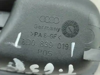 Автозапчастина б/у ліва задня внутрішня ручка для audi a4 b5 avant (8d5) 1.9 tdi посилання на oem iam 8d0839019  
