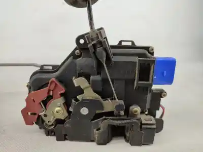 Автозапчастина б/у замок передніх дверей лівий для audi a8 (4e) 4.0 tdi quattro посилання на oem iam 4e1837015  