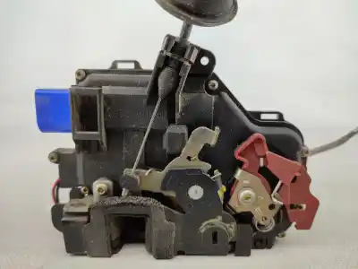 Автозапчастина б/у замок заднього правого дверя для audi a8 (4e) 4.0 tdi quattro посилання на oem iam 4e0839016  