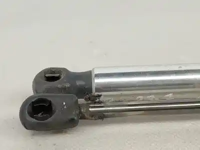 Автозапчастина б/у амортизаторі багажника/дверей для audi a8 (4e) 4.0 tdi quattro посилання на oem iam 4e0827551a  