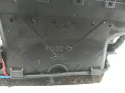 Автозапчастина б/у аераційна решіта для audi a4 b6 (8e2) 1.9 tdi посилання на oem iam 4138201  