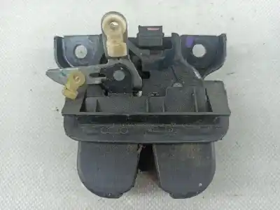 Автозапчастина б/у замок багажника / ворот для audi a6 avant (4b5) 2.5 tdi посилання на oem iam 