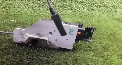 Автозапчастина б/у замок дверей заднього лівого для peugeot 207 (wa_, wc_) 1.6 hdi посилання на oem iam 24087816  