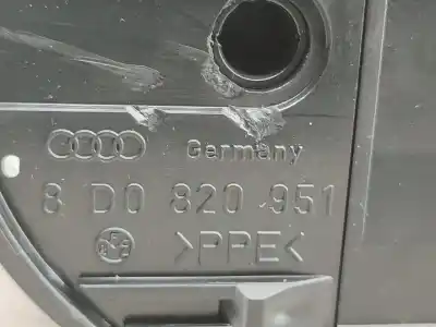 Автозапчастина б/у аераційна решіта для audi a4 b5 avant (8d5) 1.9 tdi посилання на oem iam 8d0820951  