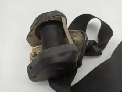 Piesă de schimb auto la mâna a doua centurã de siguranțã partea din fatã dreapta pentru opel kadett e hatchback (t85) 1.2 (c08. c48. d08. d48) referințe oem iam 