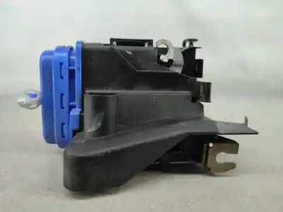 Автозапчасти б/у замок задней левой двери за audi a4 b5 avant (8d5) 1.9 tdi ссылки oem iam 8d0839015a  