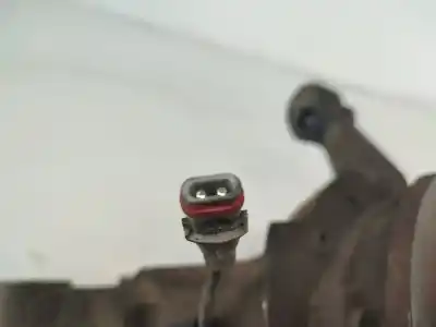 Автозапчасти б/у передняя левая кулачка за opel astra h classic hatchback (a04) 1.4 (l48) ссылки oem iam 13156047  