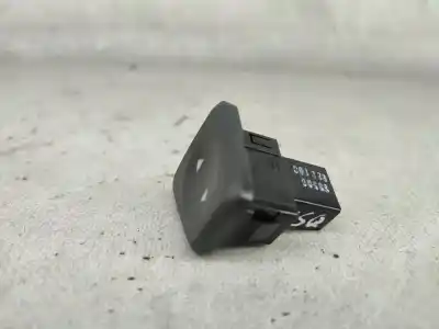 Second-hand car spare part left front power window switch for fiat 500 (312_) 1.2 (312axa1a) oem iam references 3050c 02210c  