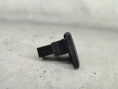 Second-hand car spare part left front power window switch for fiat 500 (312_) 1.2 (312axa1a) oem iam references 3050c 02210c  