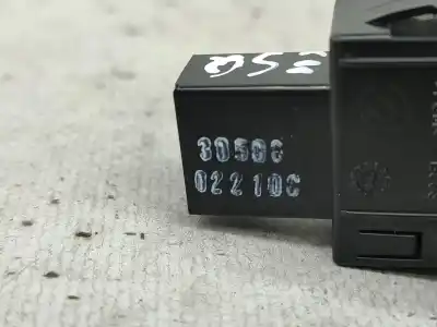 Second-hand car spare part left front power window switch for fiat 500 (312_) 1.2 (312axa1a) oem iam references 3050c 02210c  