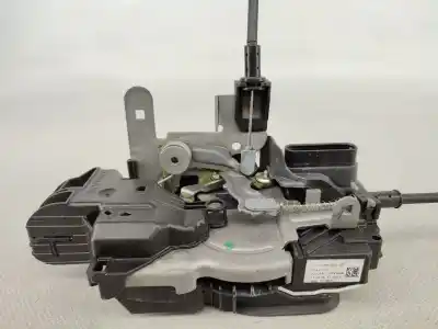 Автозапчастина б/у замок дверей заднього лівого для volvo v40 hatchback (525) d2 посилання на oem iam 31440397