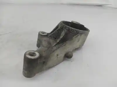 Pezzo di ricambio per auto di seconda mano supporto motore per opel astra h gtc (a04) 1.3 cdti (l08) riferimenti oem iam   
