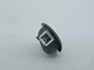 Автозапчасти б/у левая задняя внутренняя ручка за audi a4 avant (8d5, b5) 113 h/380 gasolina 1996 5p ссылки oem iam 8d0839020  