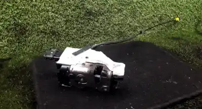 Second-hand car spare part rear right door lock for peugeot 207 (wa_, wc_) 1.6 hdi oem iam references 