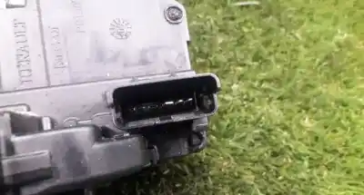 Автозапчастина б/у замок дверей заднього лівого для nissan qashqai / qashqai +2 i (j10, nj10, jj10e) 2.0 dci посилання на oem iam   