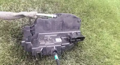 Автозапчастина б/у замок дверей заднього лівого для nissan qashqai / qashqai +2 i (j10, nj10, jj10e) 2.0 dci посилання на oem iam   