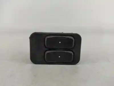 Second-hand car spare part left front power window switch for opel corsa c (x01) 1.2 (f08 f68) oem iam references 13363202