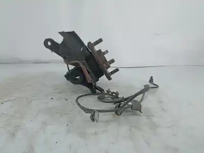 Second-hand car spare part front right knuckle for kia cerato (ld) 1.5 crdi oem iam references   