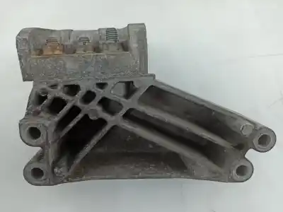 Автозапчастина б/у підтримка двигуна для smart forfour (454) 1.5 cdi (454.000) посилання на oem iam a6390101200  