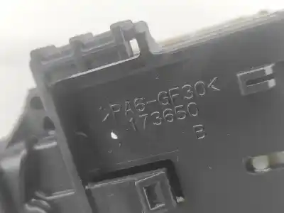 Second-hand car spare part indicator switch for toyota corolla verso (e12) 1.8 linea sol oem iam references 173650  