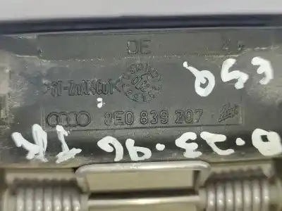 Автозапчасти б/у задняя левая наружная ручка за audi a4 b6 (8e2) 2.5 tdi ссылки oem iam 8e0839207  