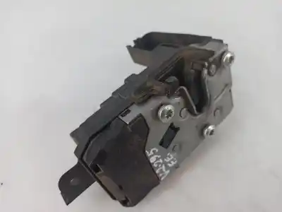 Second-hand car spare part left front door lock for opel astra h gtc (a04) 1.7 cdti (l08) oem iam references 13210748  