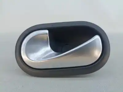Автозапчасти б/у левая передняя внутренняя ручка за renault modus / grand modus (f/jp0_) 1.2 (jp0c jp0k fp0c fp0k fp0p jp0p jp0t) ссылки oem iam 310579