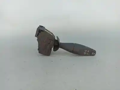 Peça sobressalente para automóvel em segunda mão comutador de limpa vidros por ford focus i (daw, dbw) 1.8 turbo di / tddi referências oem iam  Peça sobressalente para automóvel em segunda mão comutador de limpa vidros por ford focus i (daw, dbw) 1.8 turbo di / tddi referências oem iam