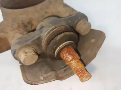 Second-hand car spare part front left knuckle for kia ceed (ed) 2.0 emotion oem iam references   