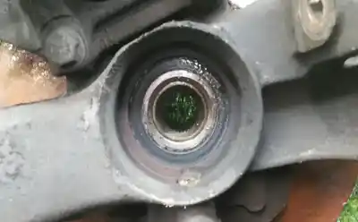 İkinci el araba yedek parçası ön sag knuckle için audi a4 b5 (8d2) 1.8 t oem iam referansları   