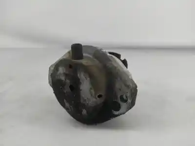 Second-hand car spare part engine support for bmw 5 touring (e61) 520 d oem iam references   