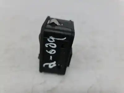 Second-hand car spare part left front power window switch for opel corsa c (x01) 1.3 cdti (f08 f68) oem iam references 13363202  