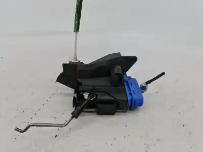 Автозапчастина б/у ЗАМОК ДВЕРЕЙ ЗАДНЬОГО ЛІВОГО для AUDI A3 (8L1)  Посилання на OEM IAM 8D0839015A  