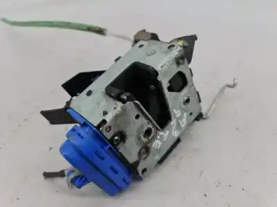 Автозапчастина б/у замок дверей заднього лівого для audi a3 (8l1) 122 (bj10_) gasolina 2000 5p посилання на oem iam 8d0839015a  