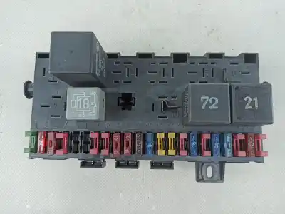 Tweedehands auto-onderdeel RELAIS/ZEKERINGENKASTJE voor VOLKSWAGEN GOLF II (191/193)  OEM IAM-referenties 171941821D  