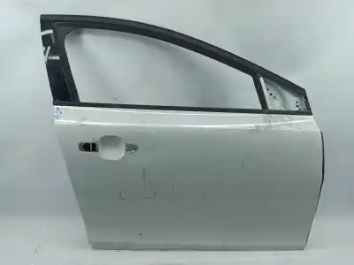 Автозапчастина б/у передні праві двері для volvo v40 hatchback (525) d2 посилання на oem iam 