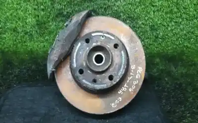 Pièce détachée automobile d'occasion MOYEU DE ROUE AVANT GAUCHE pour PEUGEOT 306 (7B, N3, N5)  Références OEM IAM   