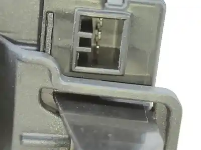 Pezzo di ricambio per auto di seconda mano interruttore di avviamento per volvo v40 hatchback (525) d2 riferimenti oem iam 28227917  